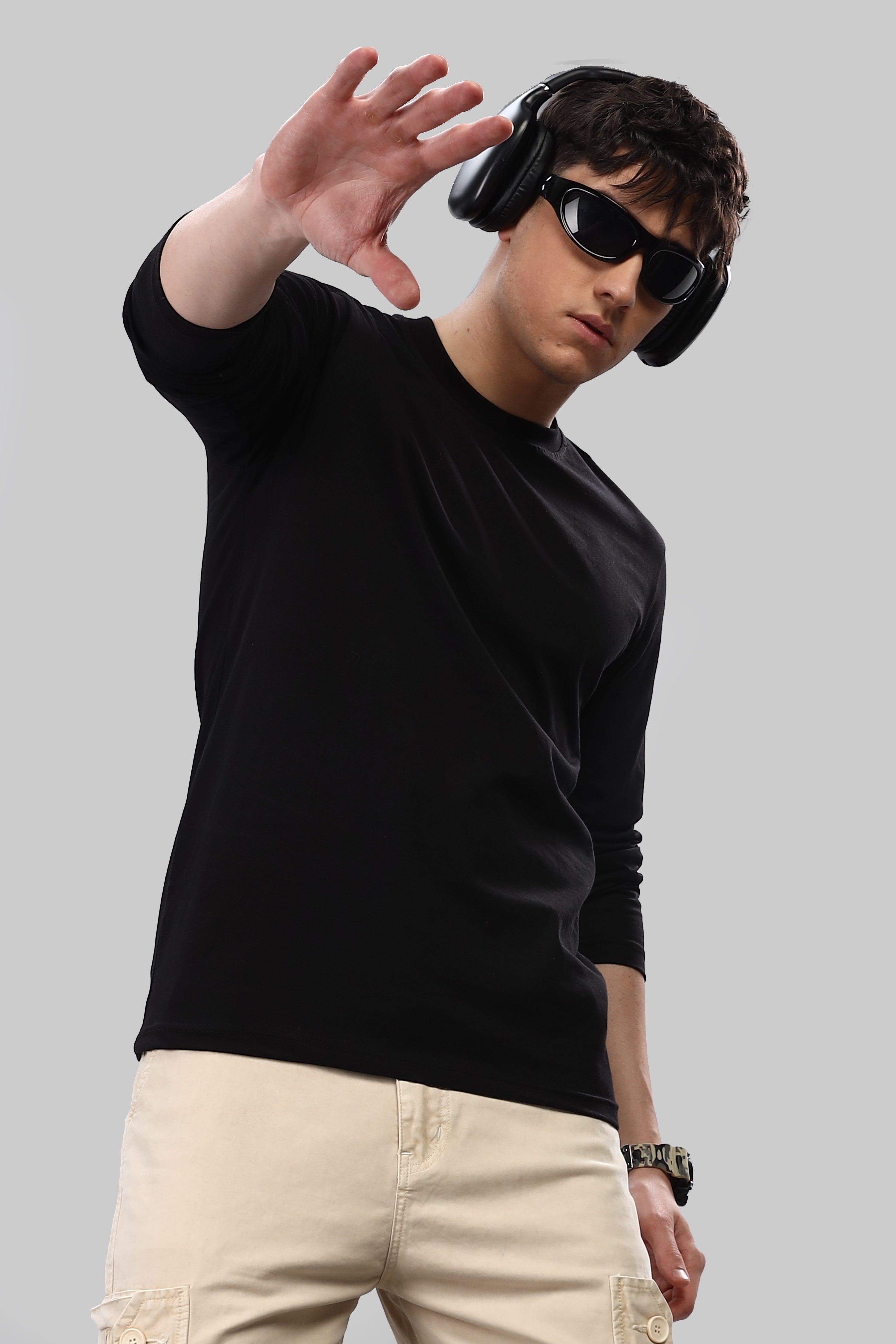 Black Long Sleeve Crew Neck T-Shirt