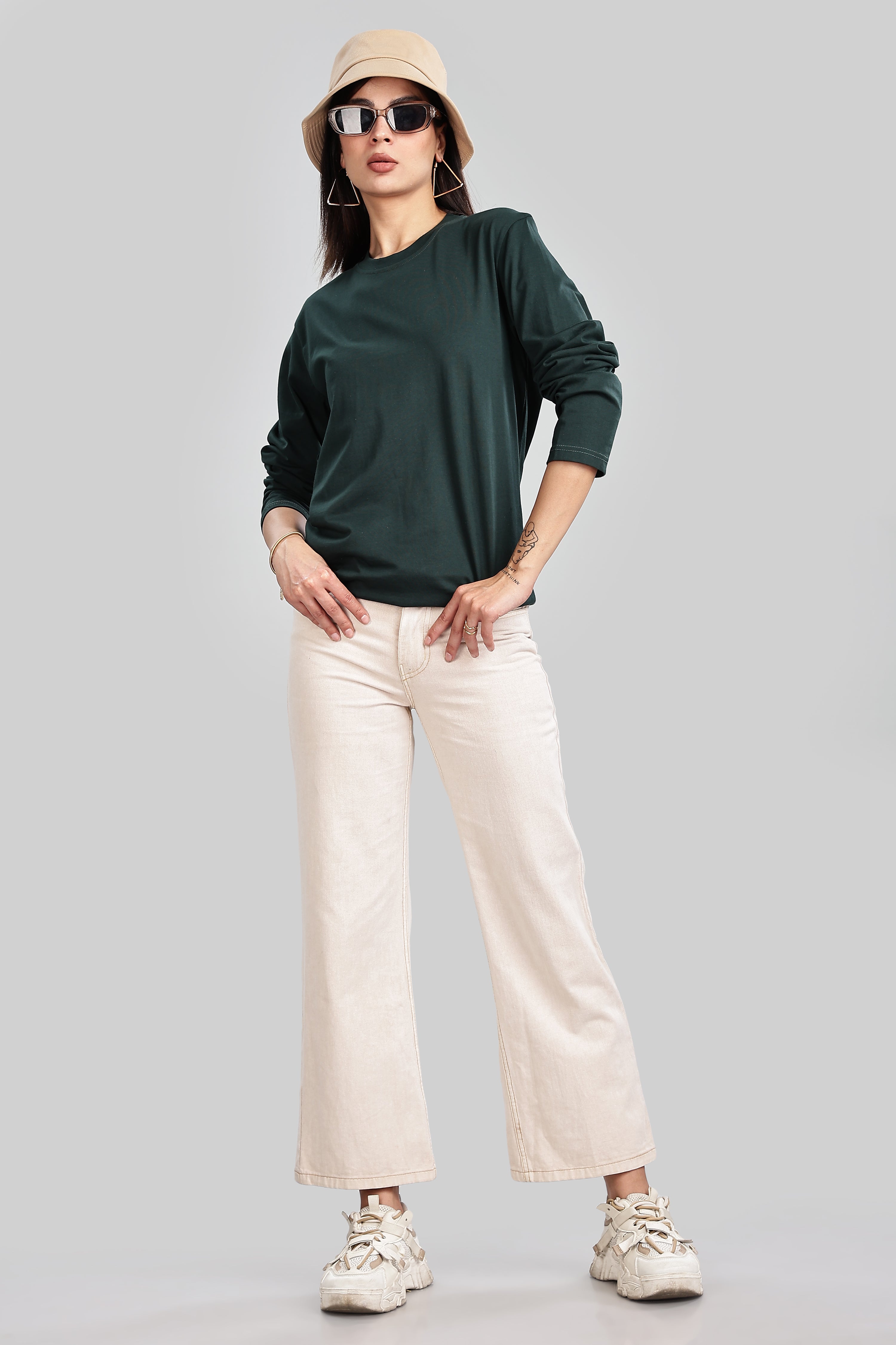 Bottle Green Long Sleeve Rounded Neck T-Shirt