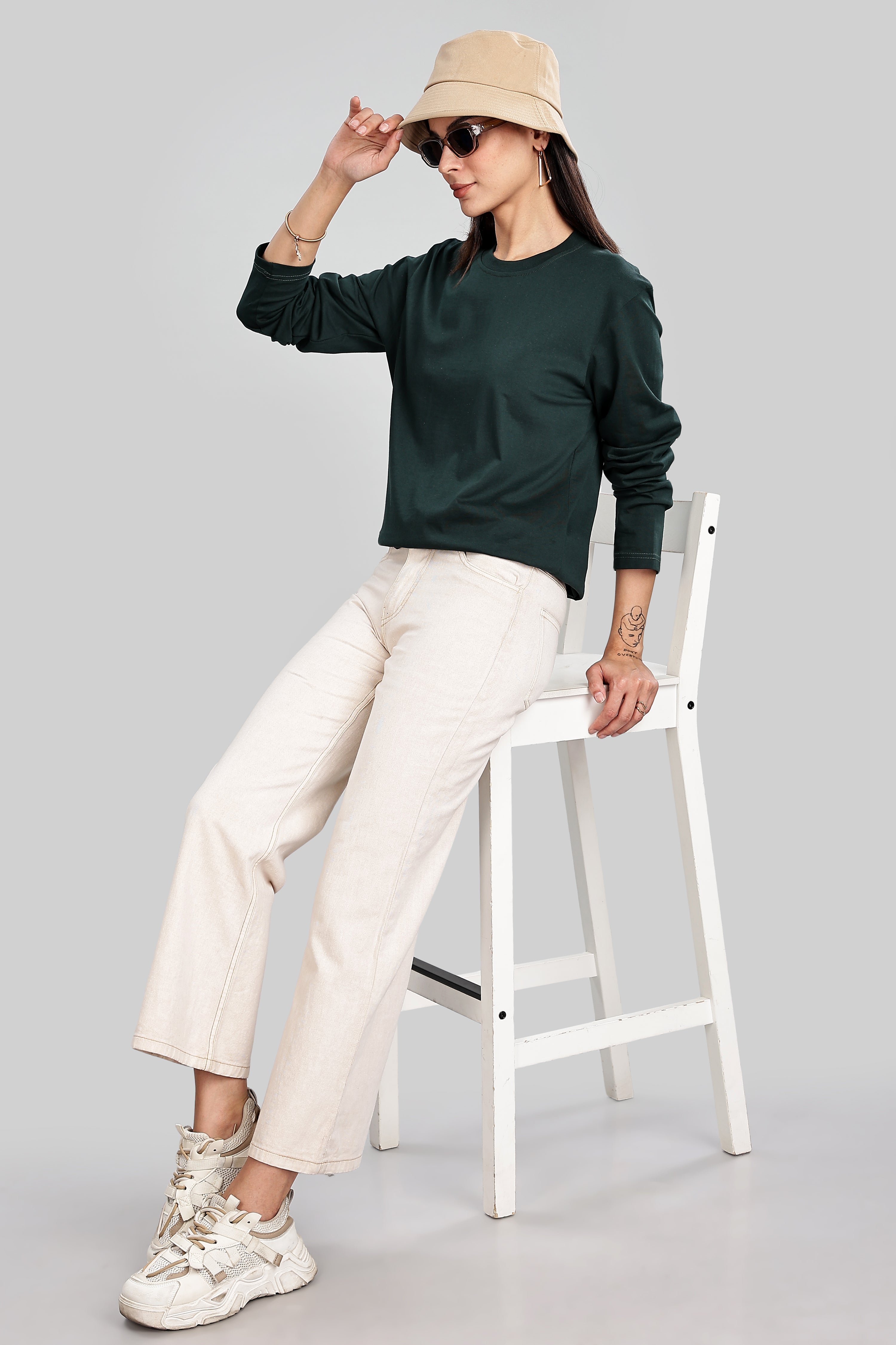 Bottle Green Long Sleeve Rounded Neck T-Shirt